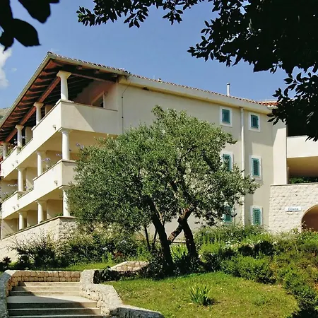 Holiday Villas Plat - Dbv011002-cyc *